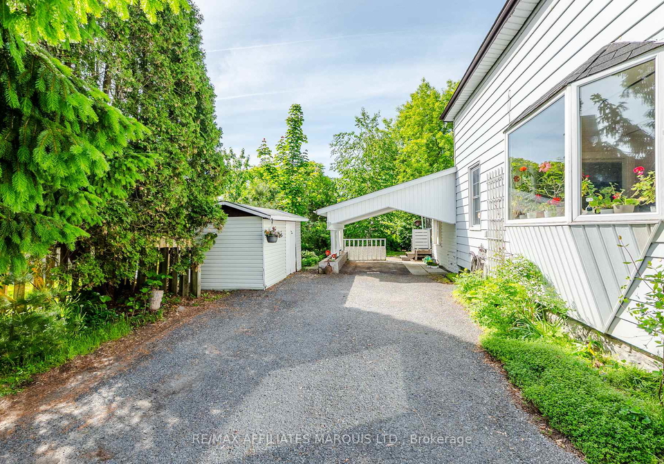 10-smith-avenue-cornwall-ontario-x13430110