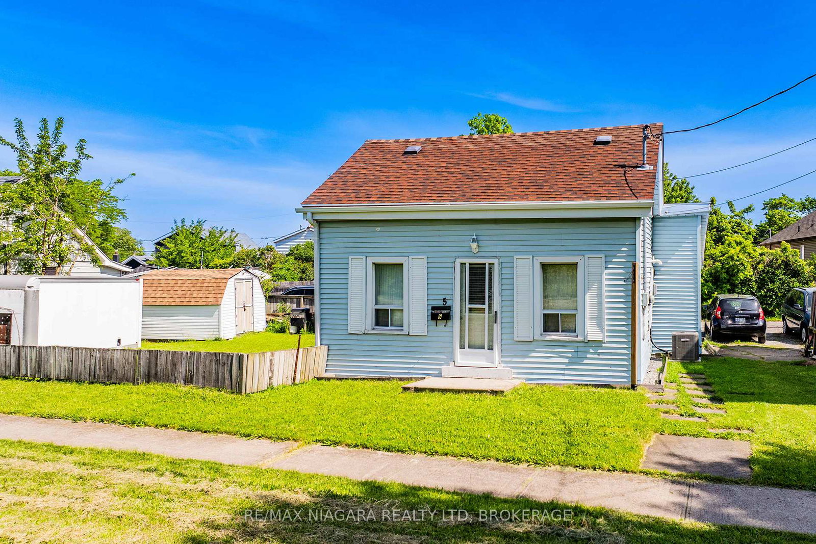 3-birch-street-st-catharines-ontario-x13430134