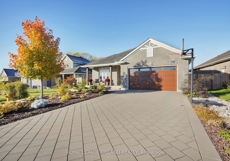 95-brooker-trail-thames-centre-ontario-x13430144
