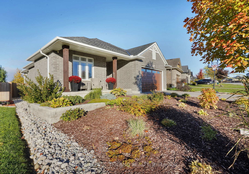 95-brooker-trail-thames-centre-ontario-x13430144