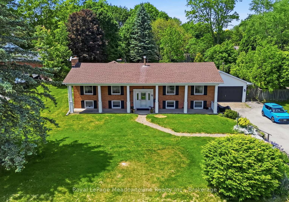 12-huntsman-gate-hamilton-ontario-x13430244