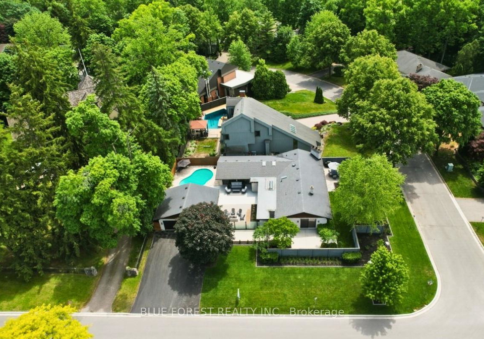 2-hampton-crescent-london-north-ontario-x13430292