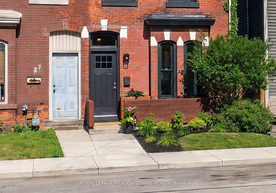 29-railway-street-hamilton-ontario-x13430300