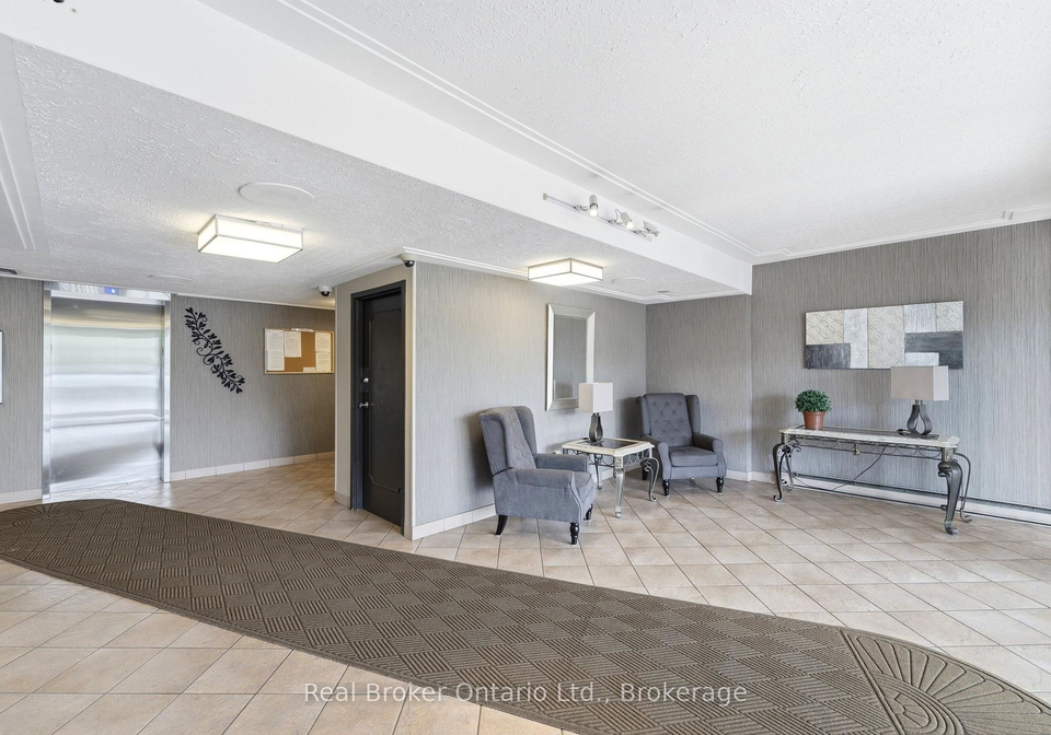 40-harrisford-street-hamilton-ontario-x13430330