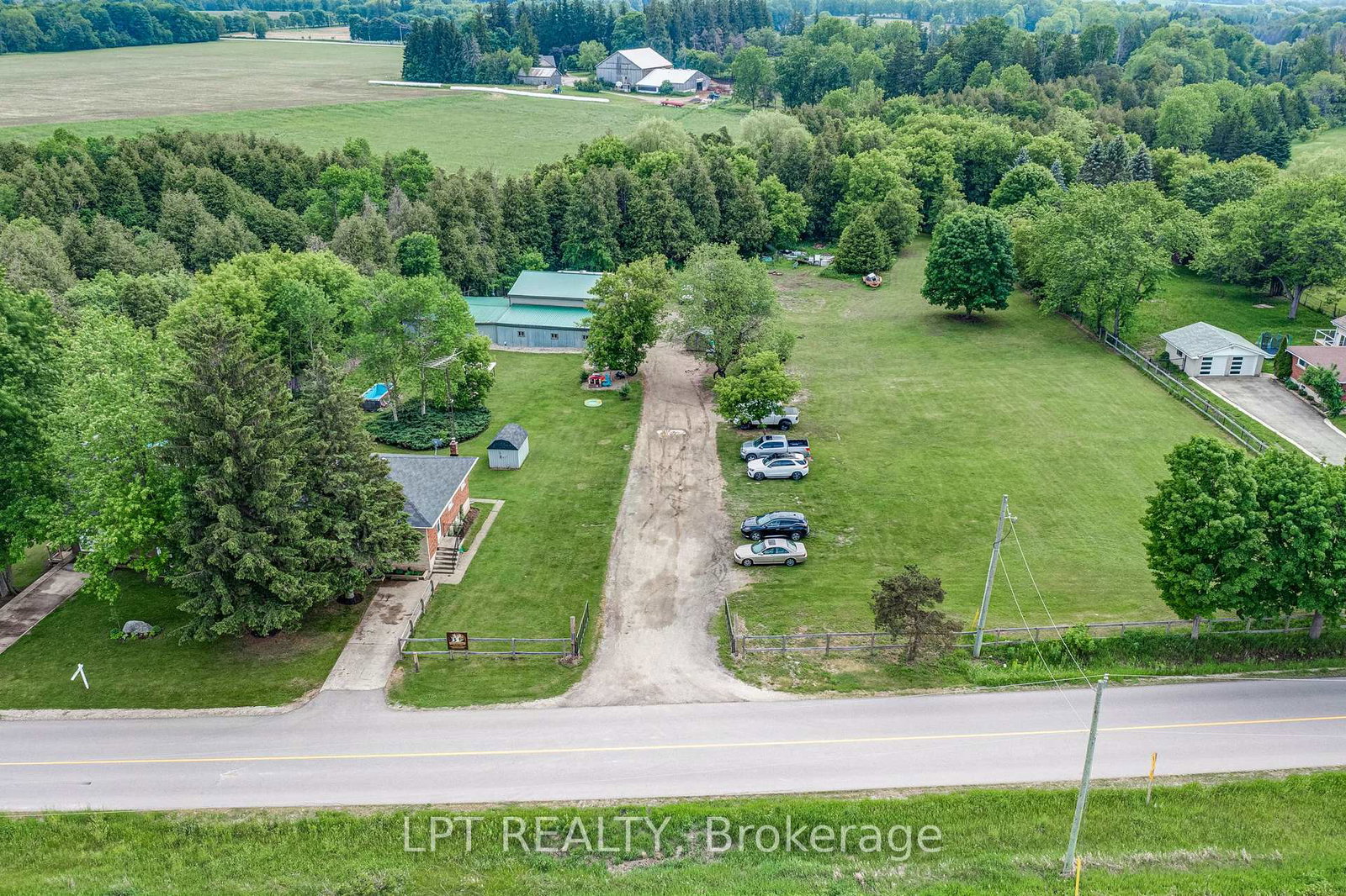 8139-indian-trail-guelpheramosa-ontario-x13430394