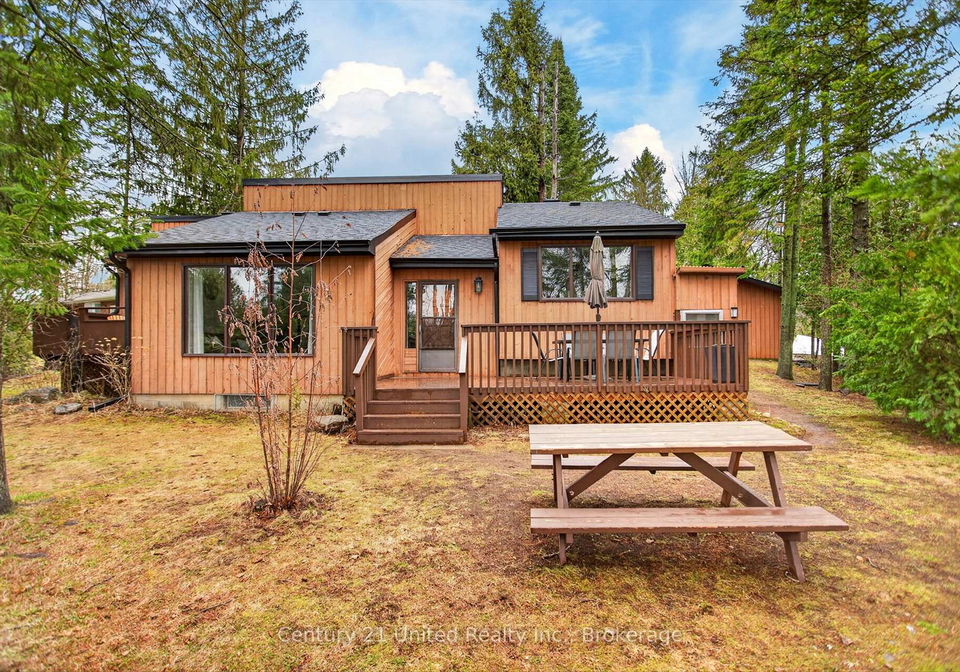 1732-traders-trail-selwyn-ontario-x13430444