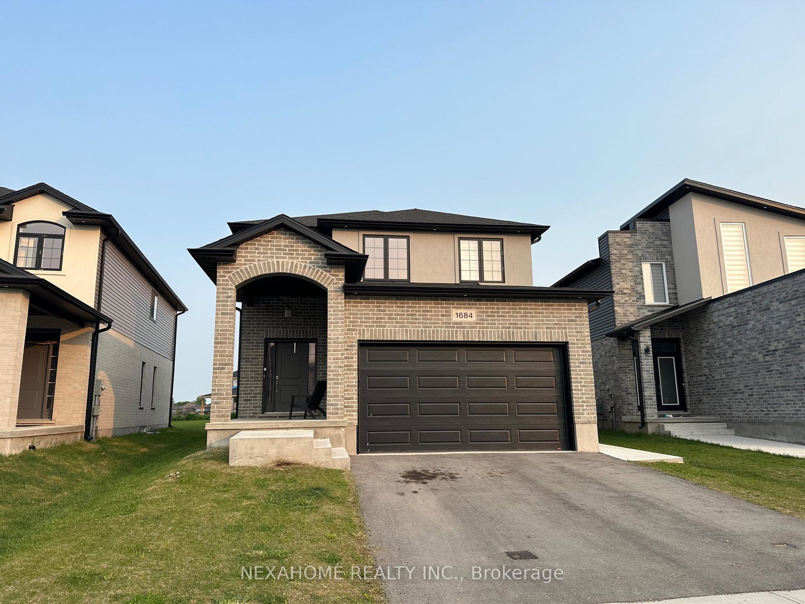 1684-applerock-avenue-london-north-ontario-x13430604