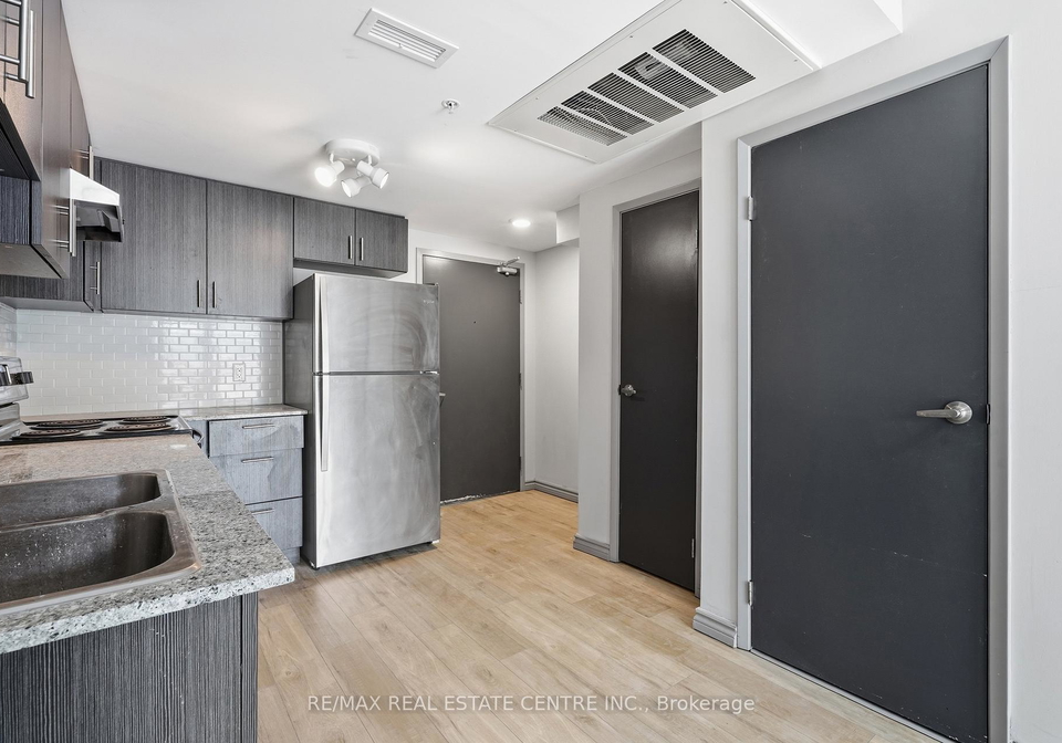 275-larch-street-waterloo-ontario-x13430606