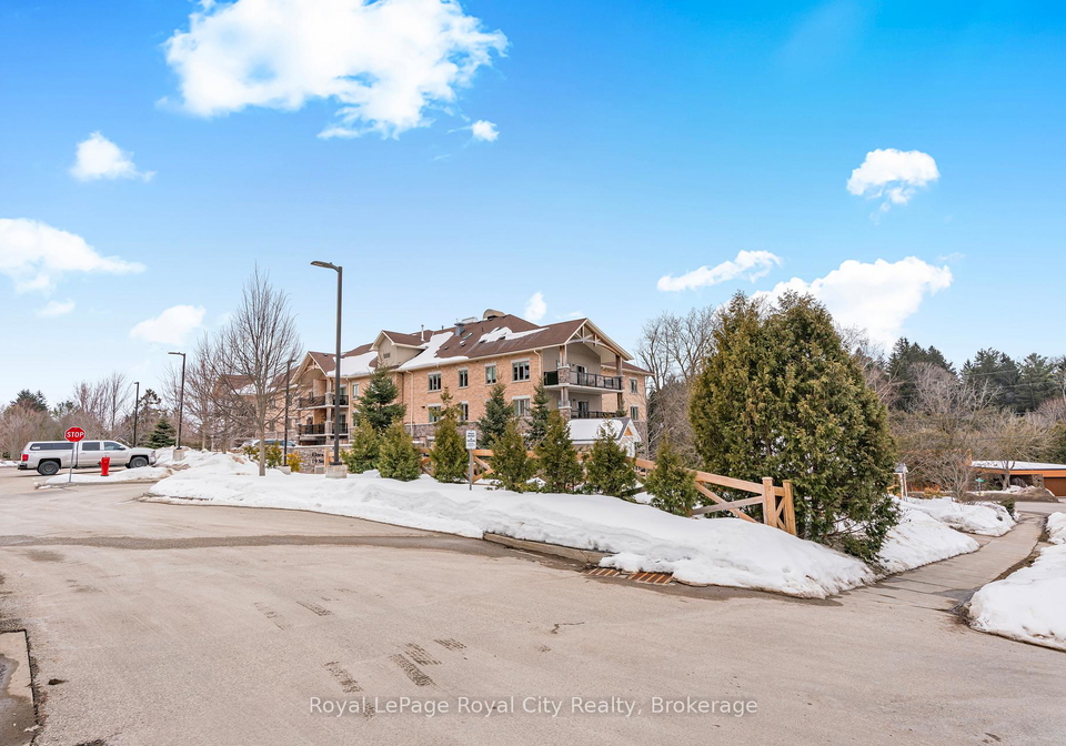 19-stumpf-street-centre-wellington-ontario-x13430690