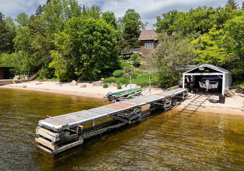6a-pyes-road-kenora-remote-area-ontario-x13430710