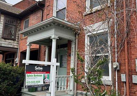 200-bagot-street-kingston-ontario-x13430824