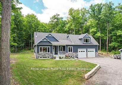 50-fire-route-41-north-kawartha-ontario-x13430882