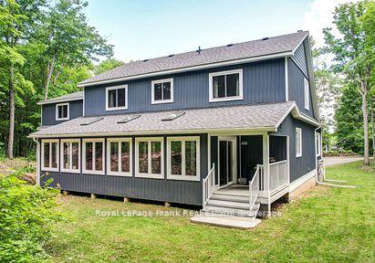 50-fire-route-41-north-kawartha-ontario-x13430882