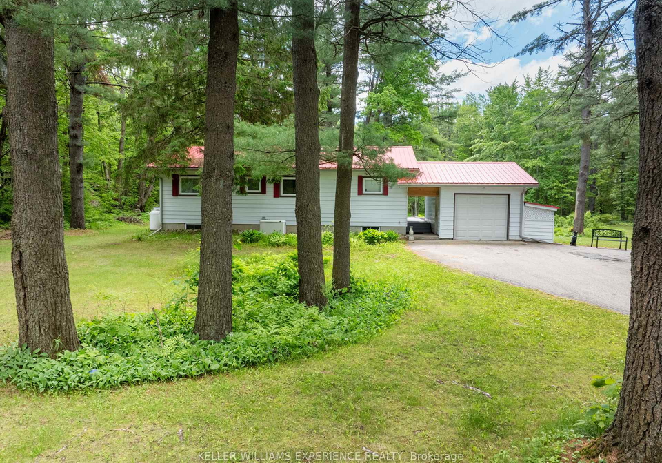 1060-kahshe-lake-road-s-gravenhurst-ontario-x13430884
