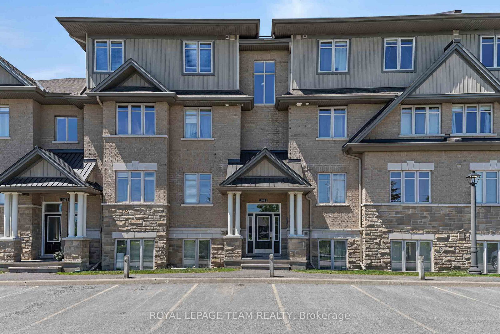 1065-beryl-private-ottawa-ontario-x13431066