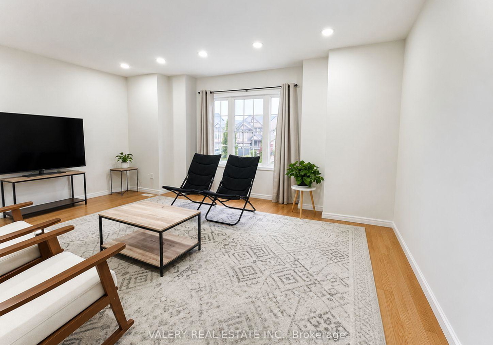 2sorrento-st-street-kitchener-ontario-x13431206