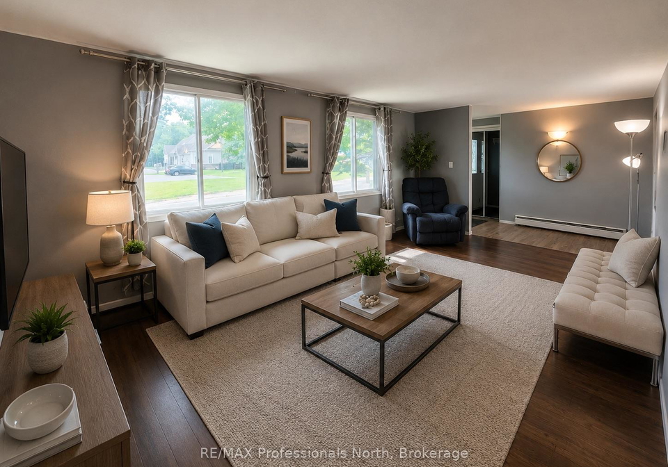3-wellington-street-bracebridge-ontario-x13431394