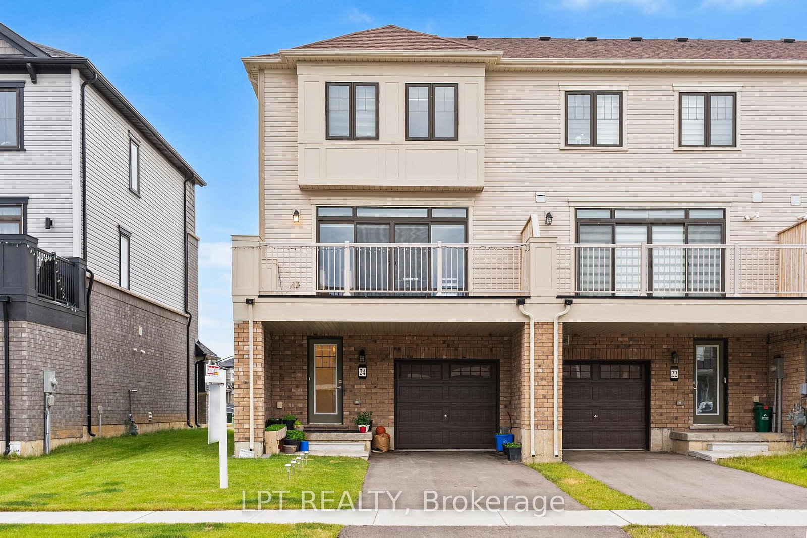 24-bee-crescent-brantford-ontario-x13431436