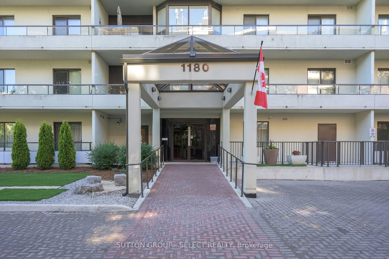 1180-commissioners-road-w-london-south-ontario-x13431672