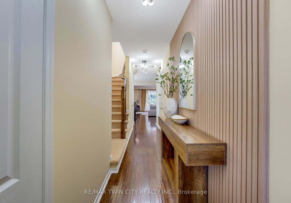 538-beaumont-crescent-kitchener-ontario-x13431960