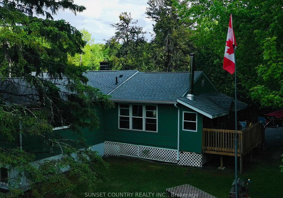 834-594-kenora-remote-area-ontario-x13432224