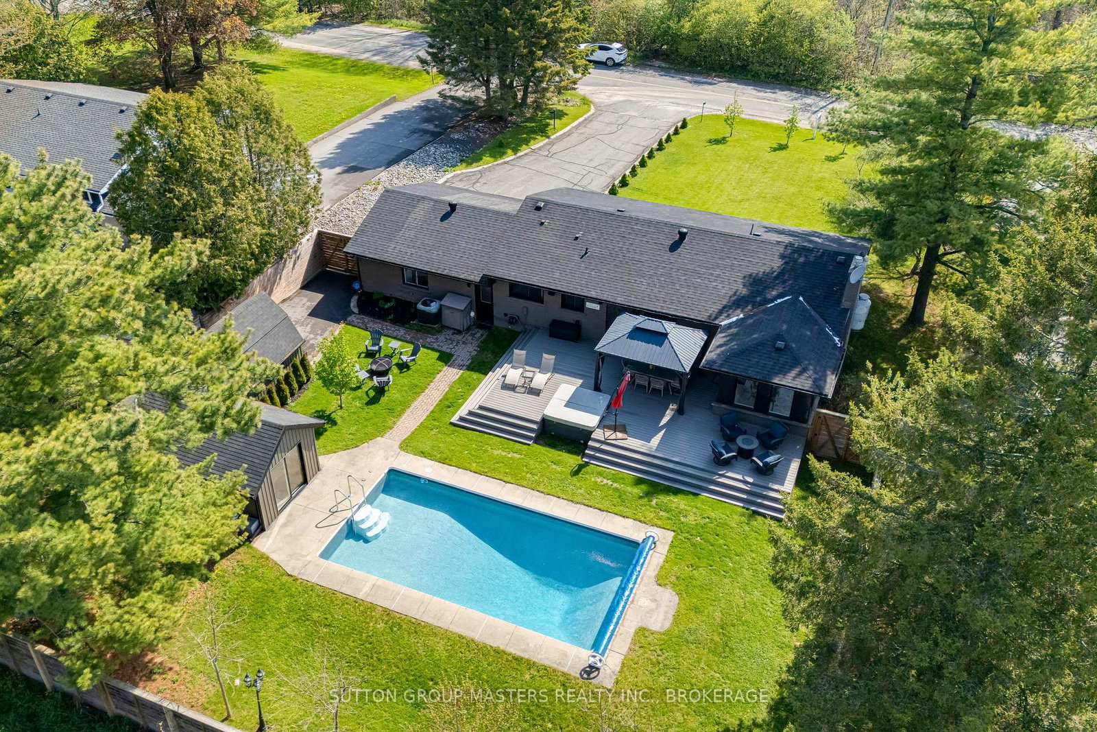 1611-sunnyside-road-kingston-ontario-x13432254