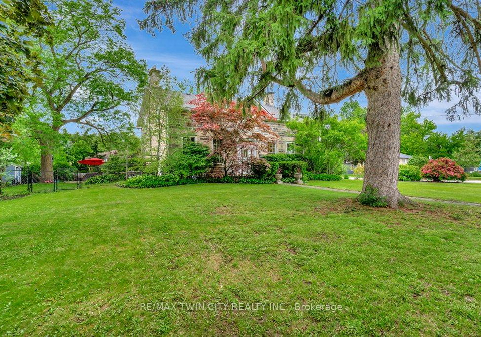 142-glenmorris-street-cambridge-ontario-x13432258
