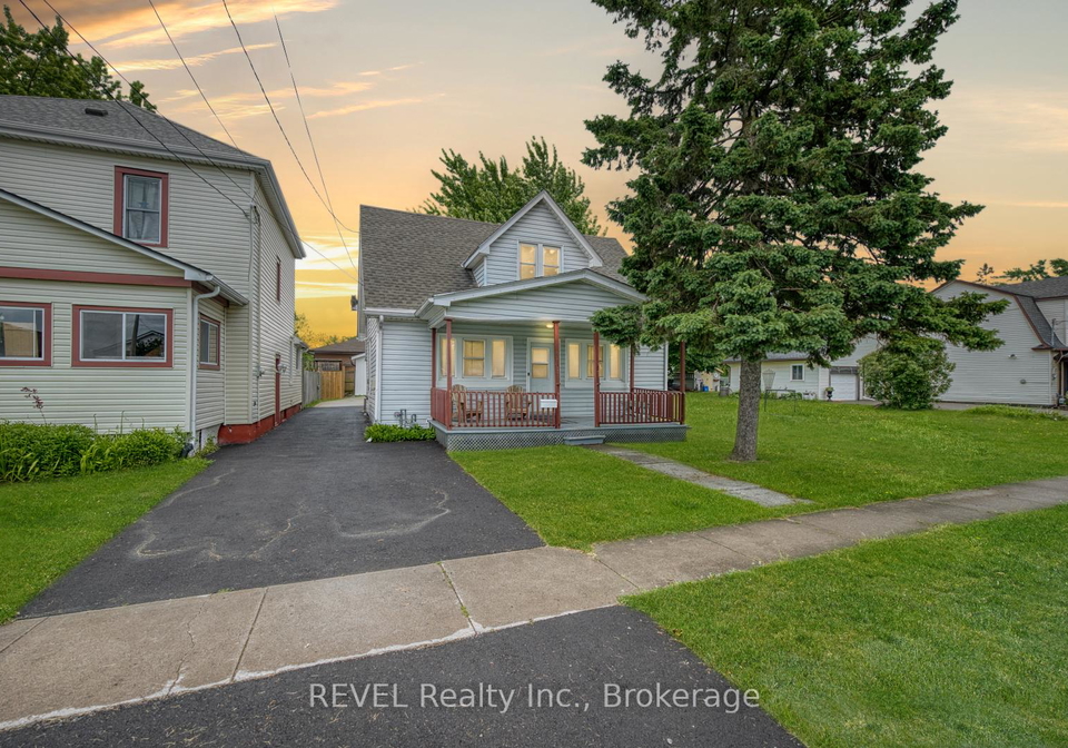 35-humboldt-parkway-port-colborne-ontario-x13432430