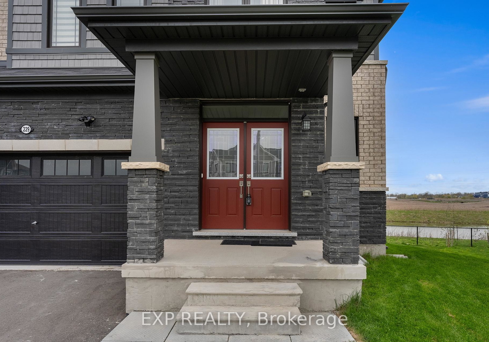 229-vanilla-trail-thorold-ontario-x13432432