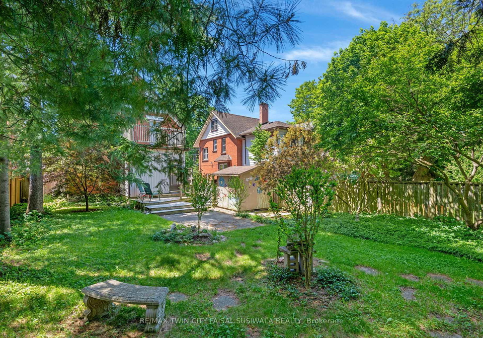 130-moore-avenue-kitchener-ontario-x13432726