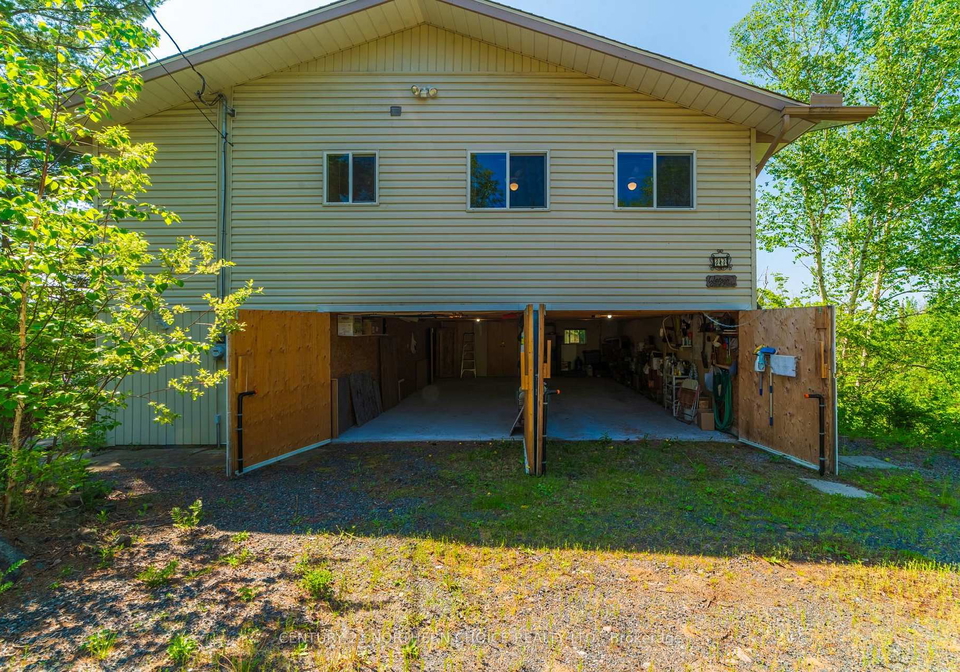 44-bigstone-bay-lodge-kenora-remote-area-ontario-x13432746