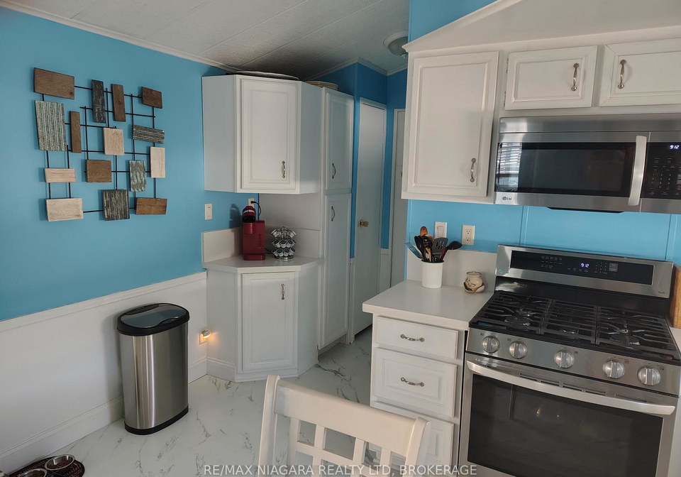 54-quarry-view-village-port-colborne-ontario-x13432764