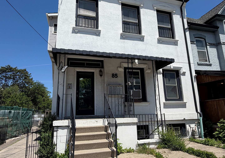 85-wilson-street-hamilton-ontario-x13432858