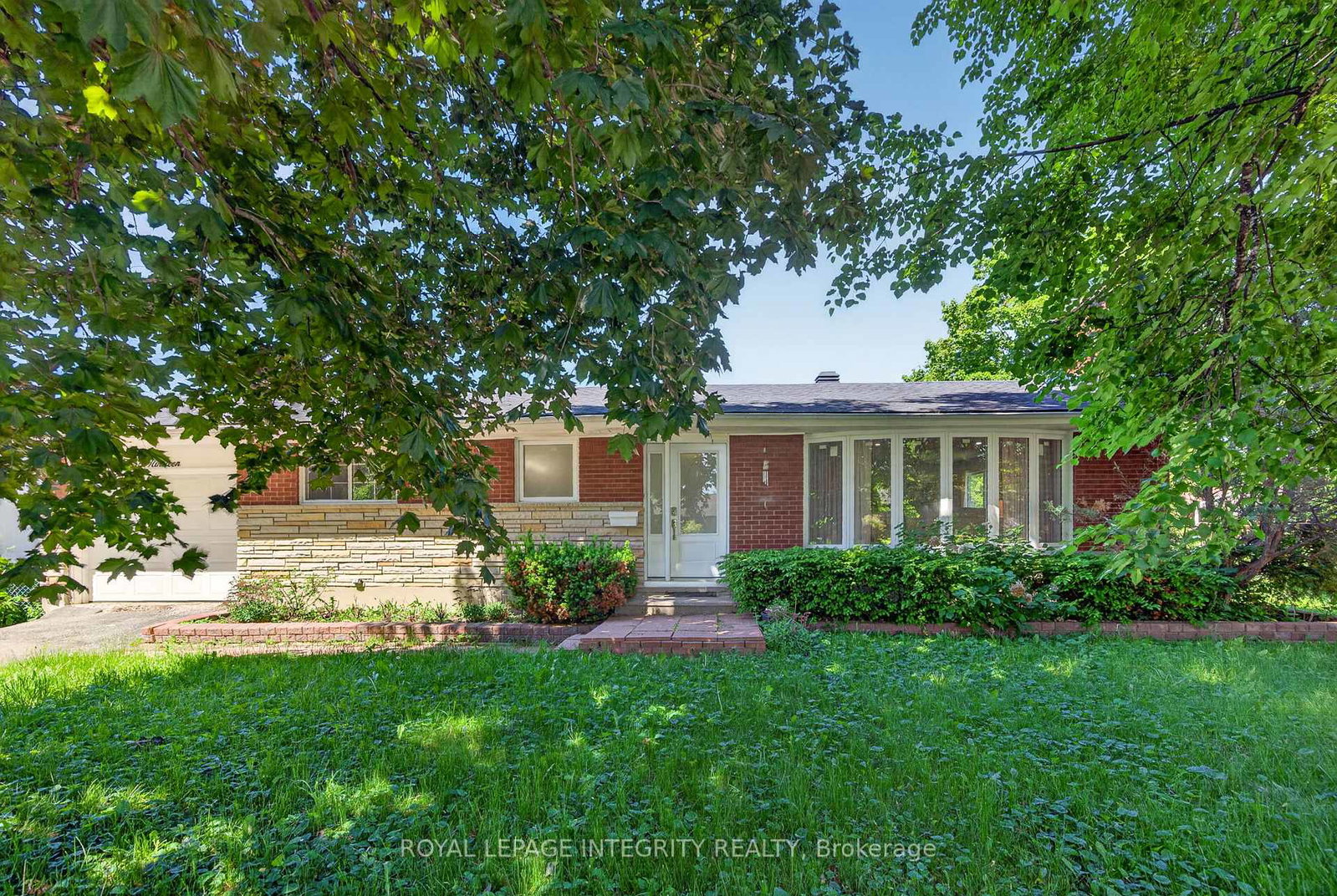 619-blanchard-crescent-ottawa-ontario-x13433146