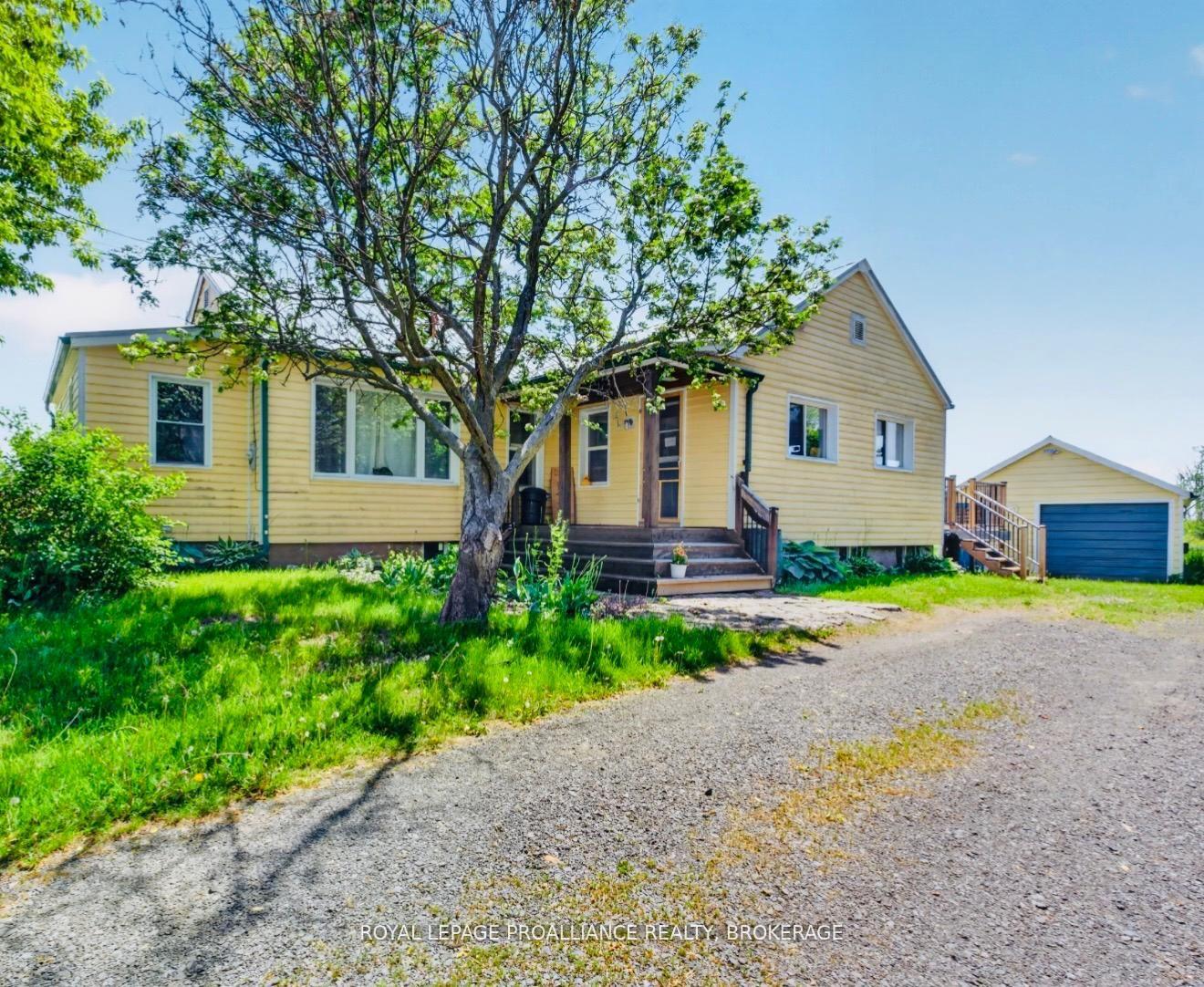 5790-county-2-road-loyalist-ontario-x13433196