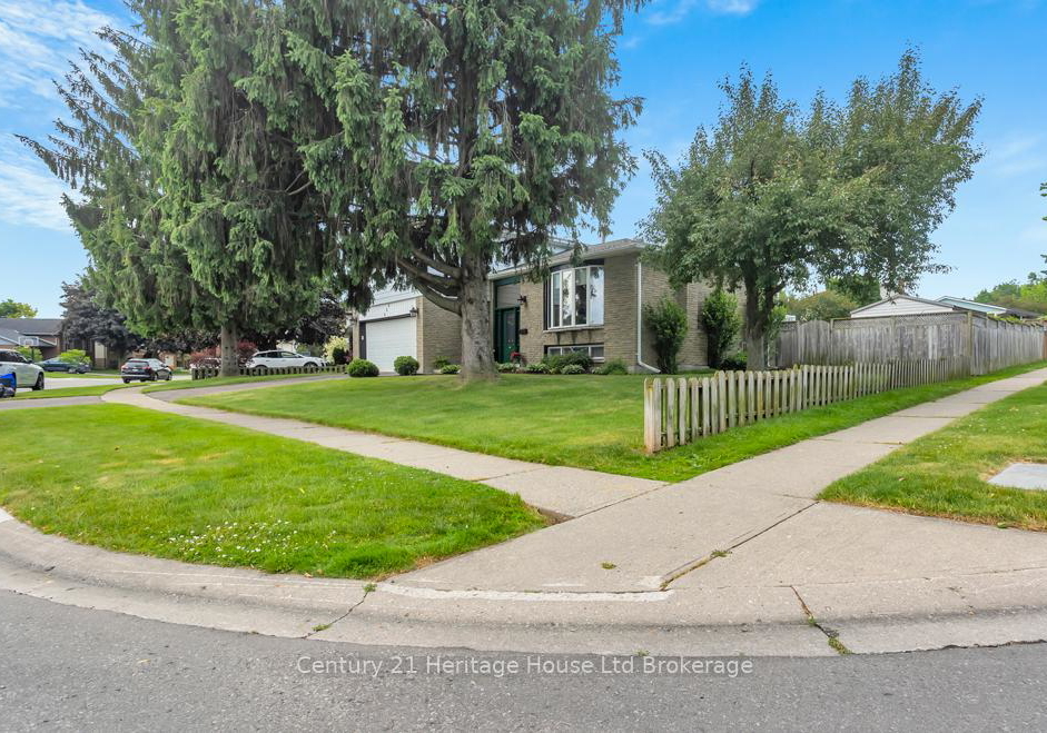 233-diefenbaker-drive-woodstock-ontario-x13433334