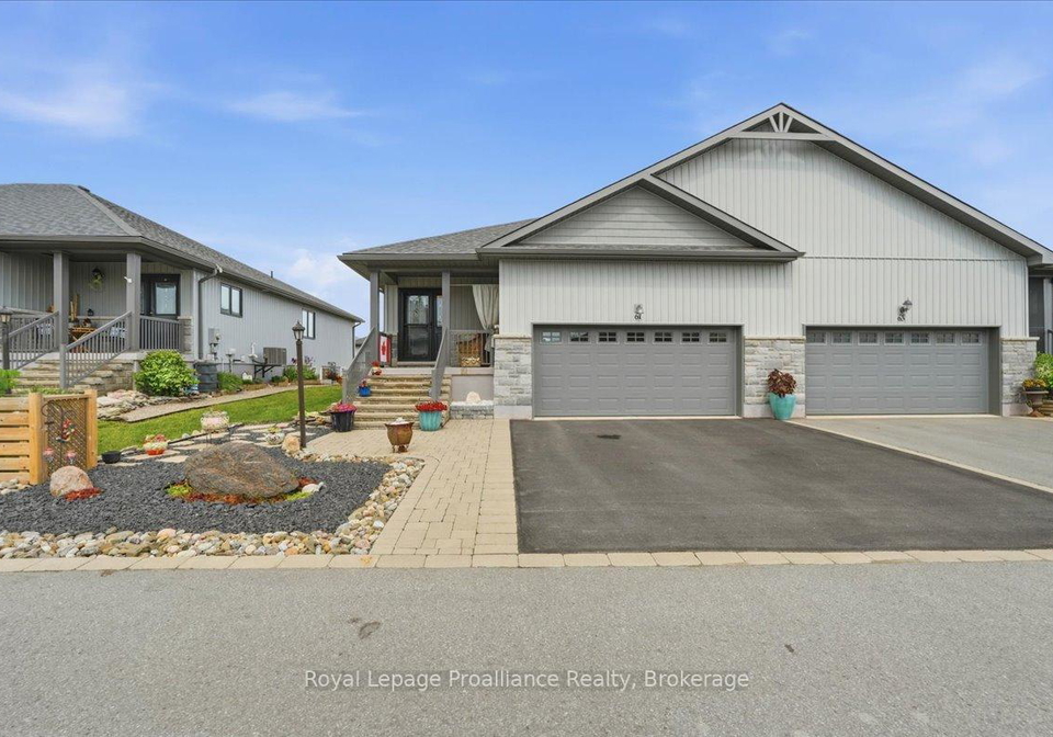 61-conger-drive-prince-edward-county-ontario-x13433436