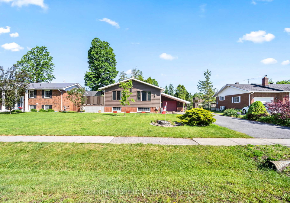 19-spruce-street-south-stormont-ontario-x13433524