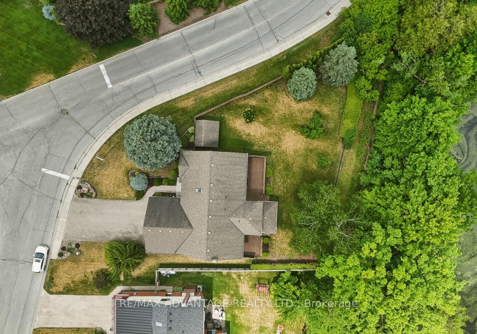 74-mill-road-thames-centre-ontario-x13433538
