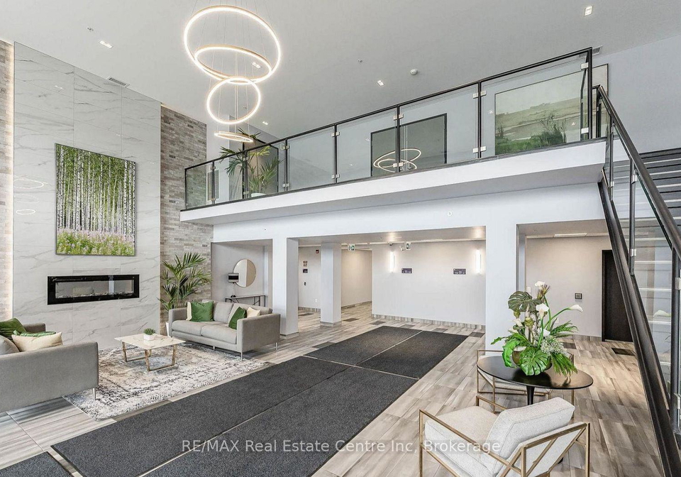 35-kingsbury-square-guelph-ontario-x13433566
