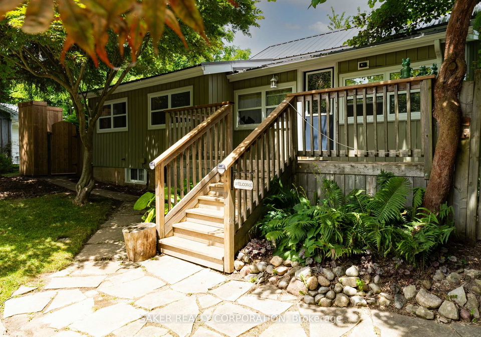 335d-george-street-central-elgin-ontario-x13433772