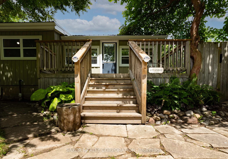 335d-george-street-central-elgin-ontario-x13433772