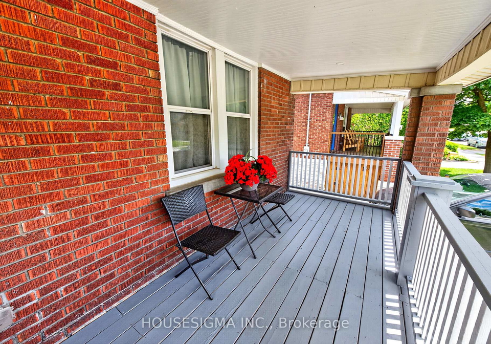 1296-york-street-london-east-ontario-x13433968