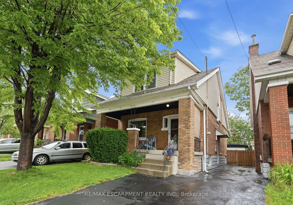16-connaught-avenue-n-hamilton-ontario-x13434032