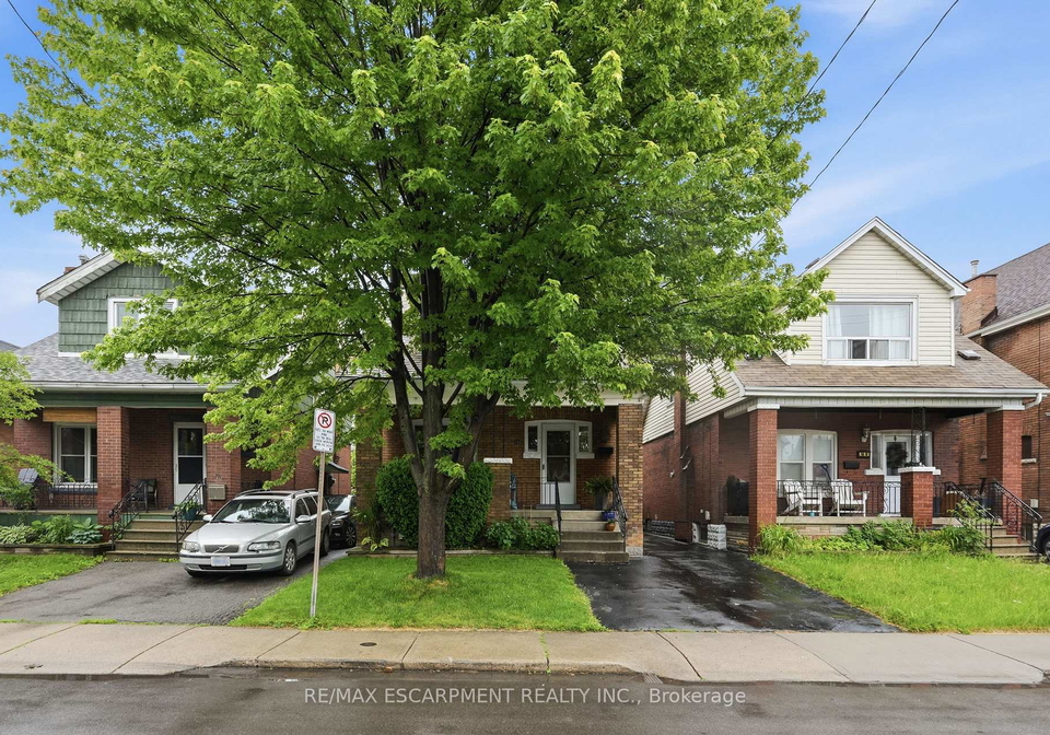 16-connaught-avenue-n-hamilton-ontario-x13434032