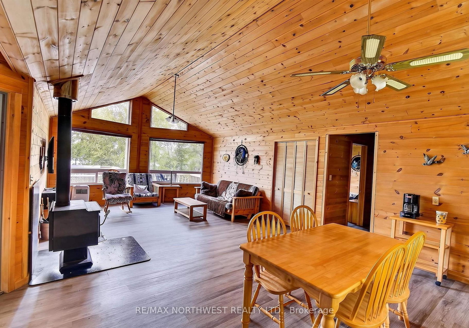 2747-moore-bay-sioux-narrows-nestor-falls-ontario-x13434034