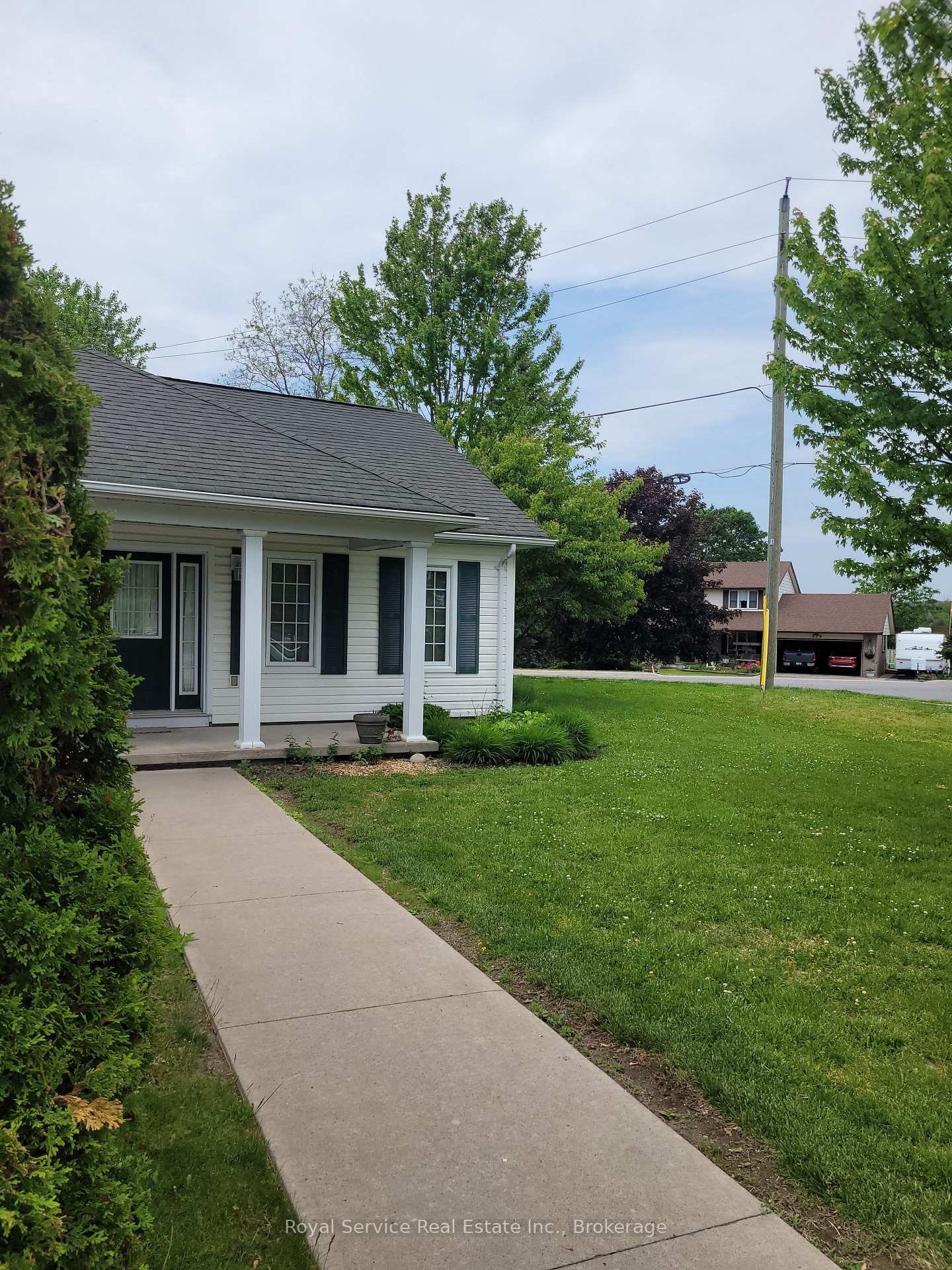325-densmore-road-cobourg-ontario-x13434134