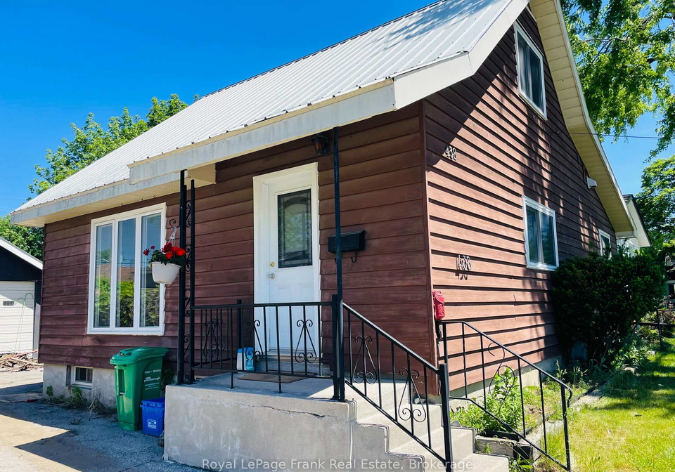 438-rose-avenue-peterborough-ontario-x13434242