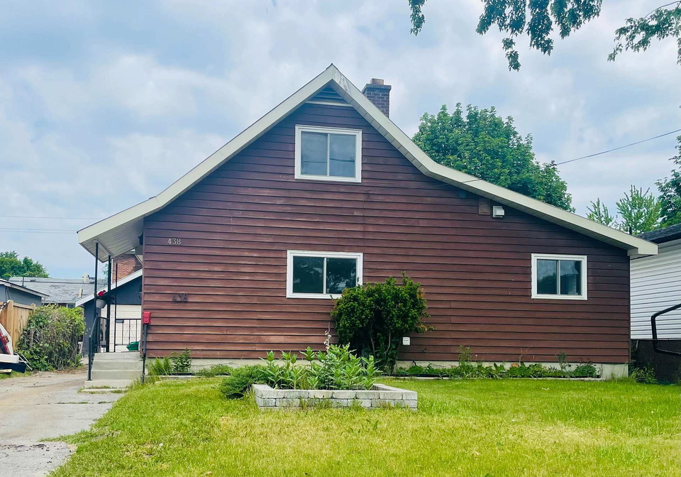 438-rose-avenue-peterborough-ontario-x13434242
