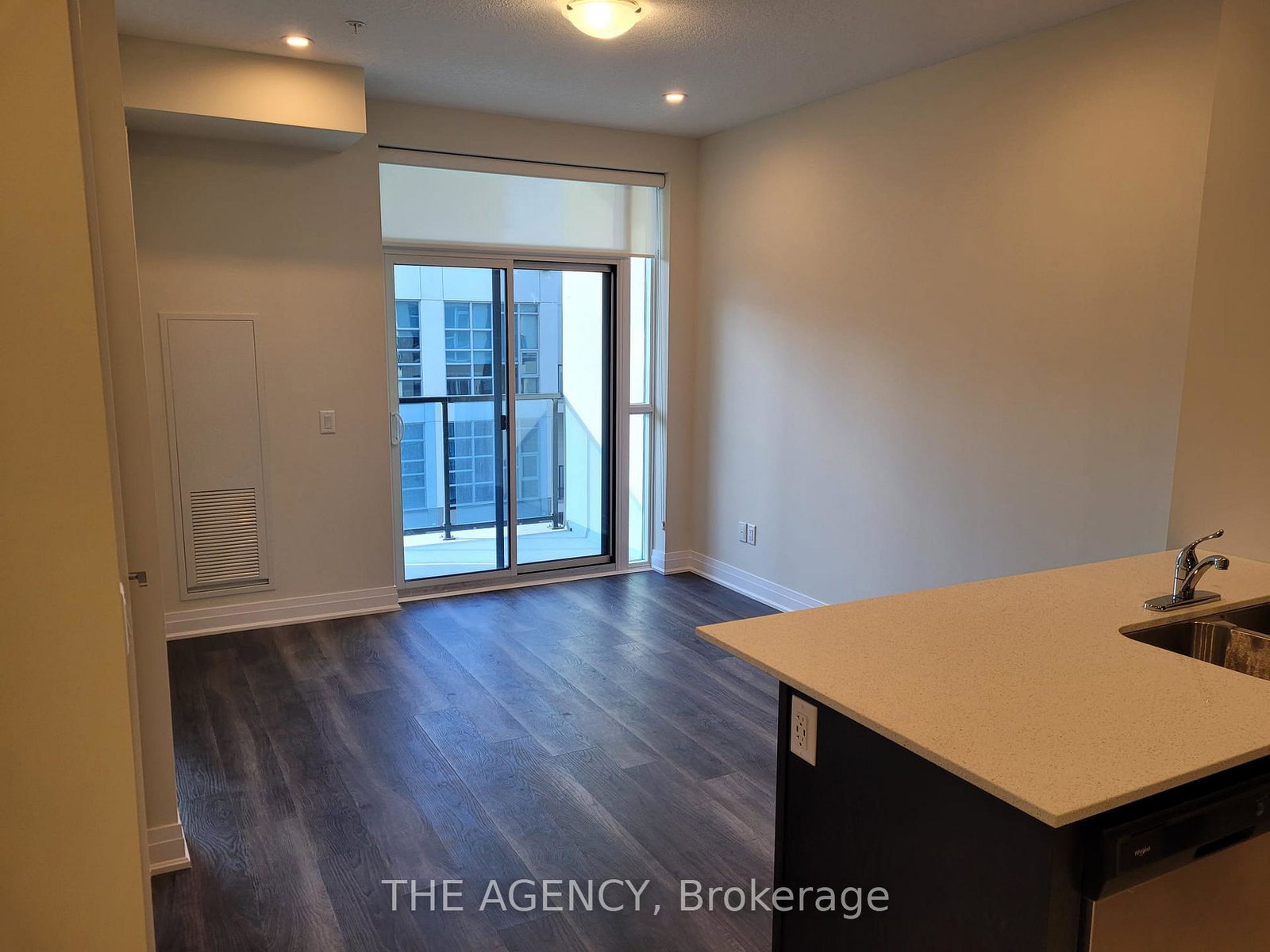 16-concord-place-grimsby-ontario-x13434318